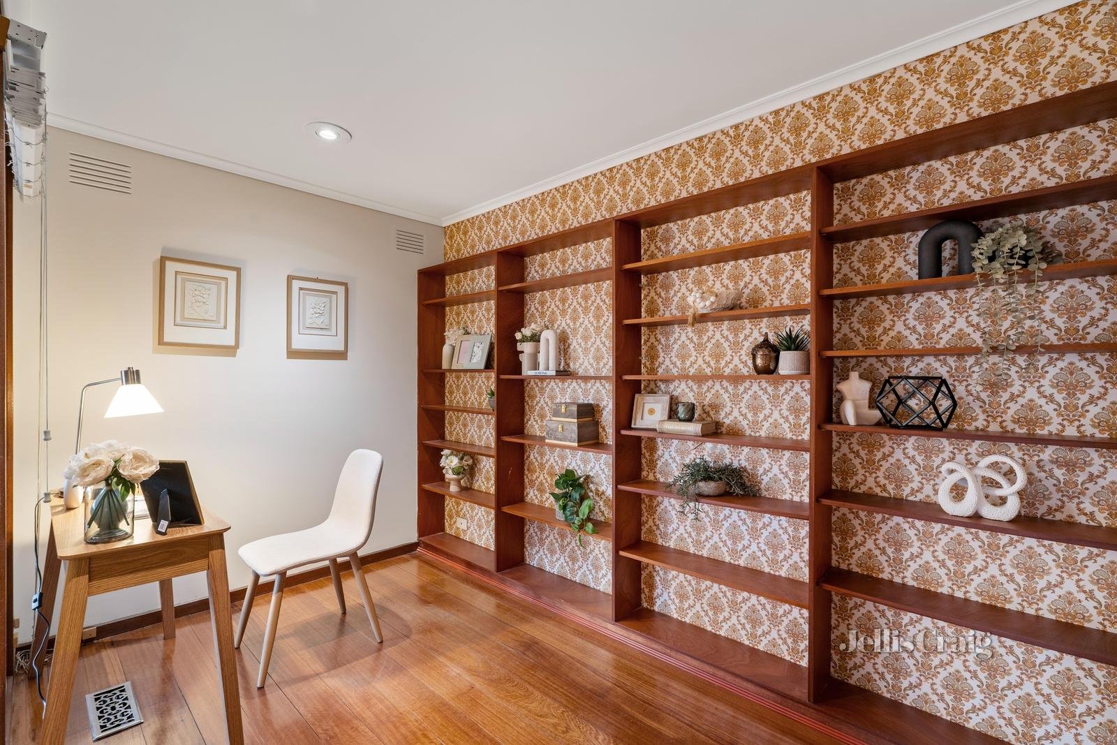 3 Ruth Court, Glen Waverley image 4