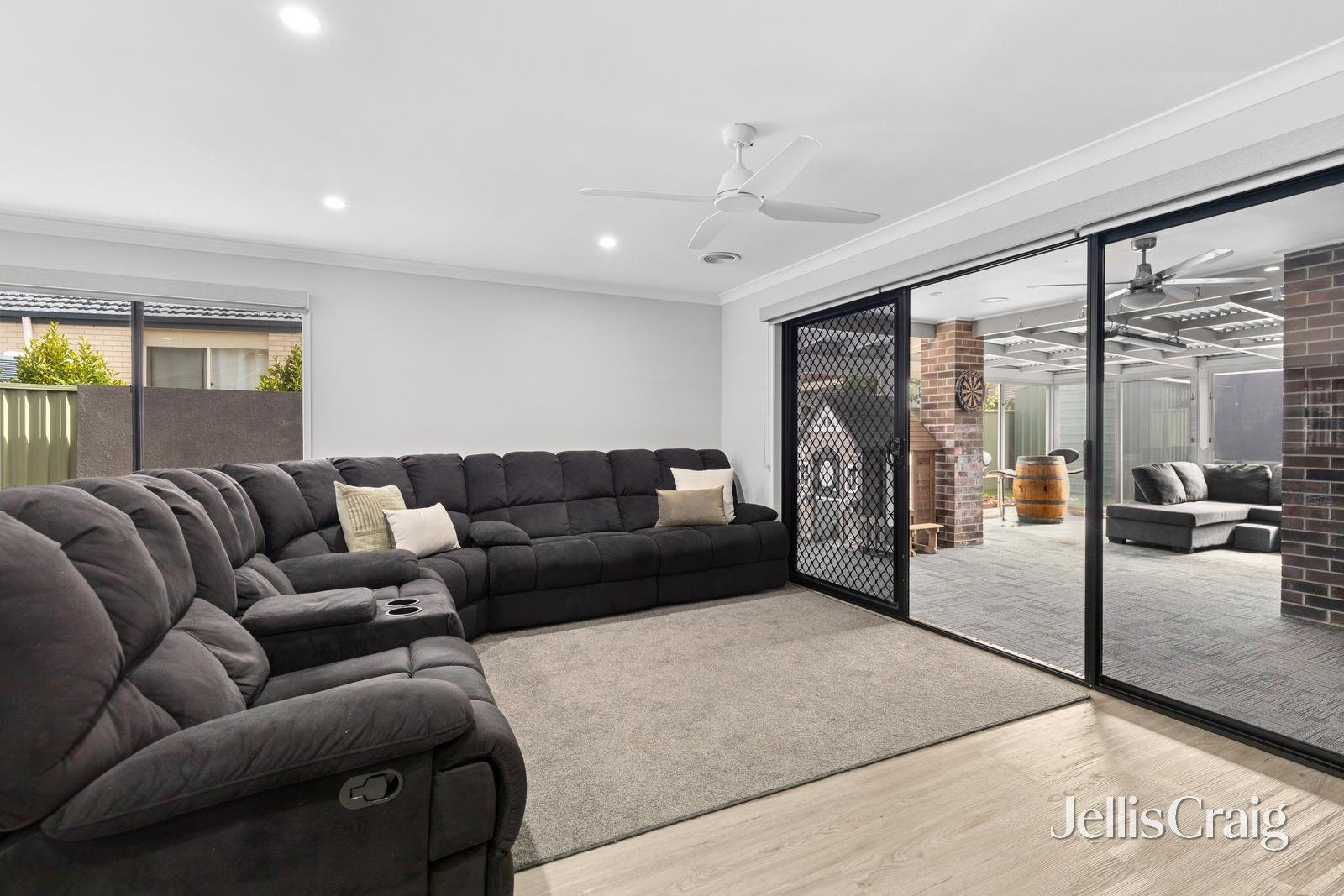 3 Sackville Street, Miners&nbsp;Rest image 5