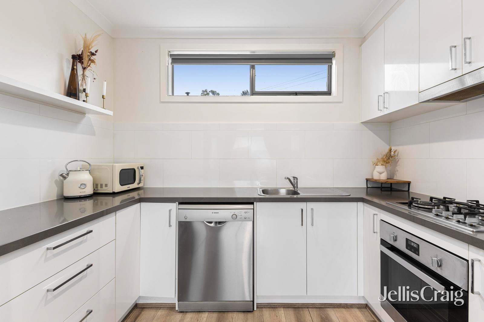 3 Sarges Mews, Lilydale image 3