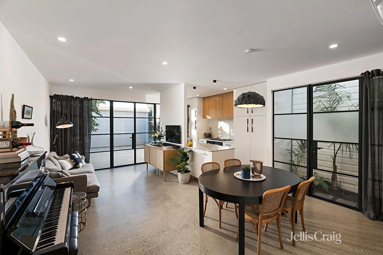 3 Sargood Street, Coburg image 5