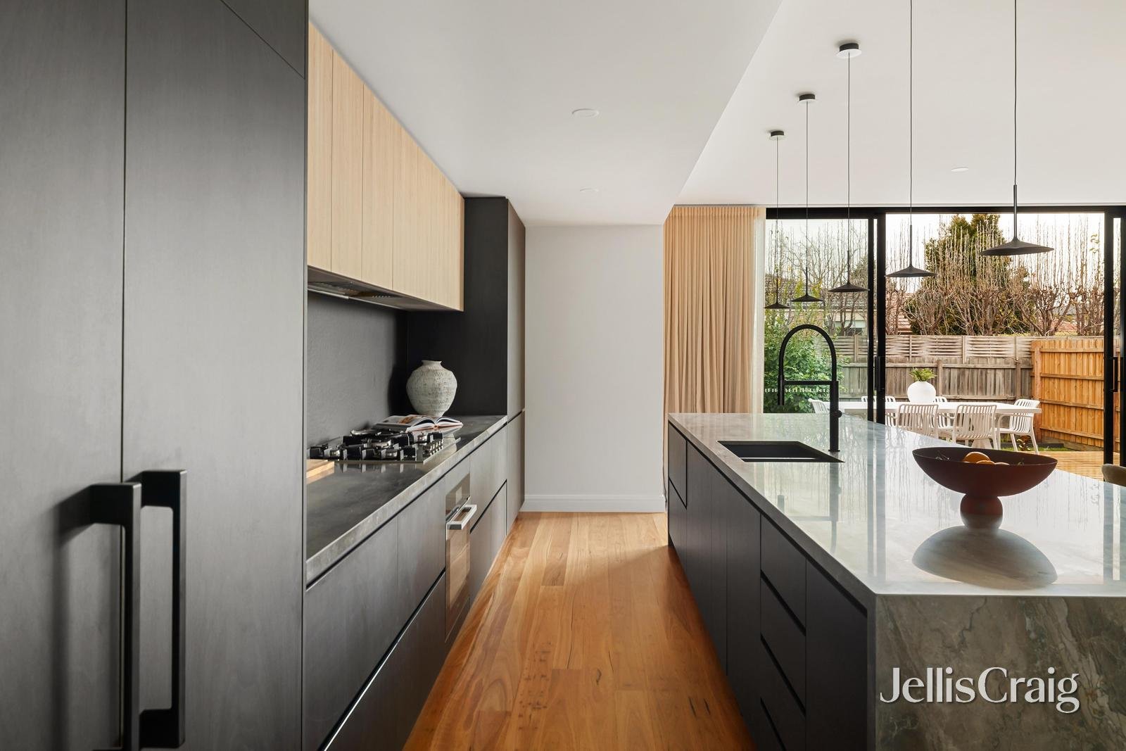 3 Second Avenue, Murrumbeena image 5