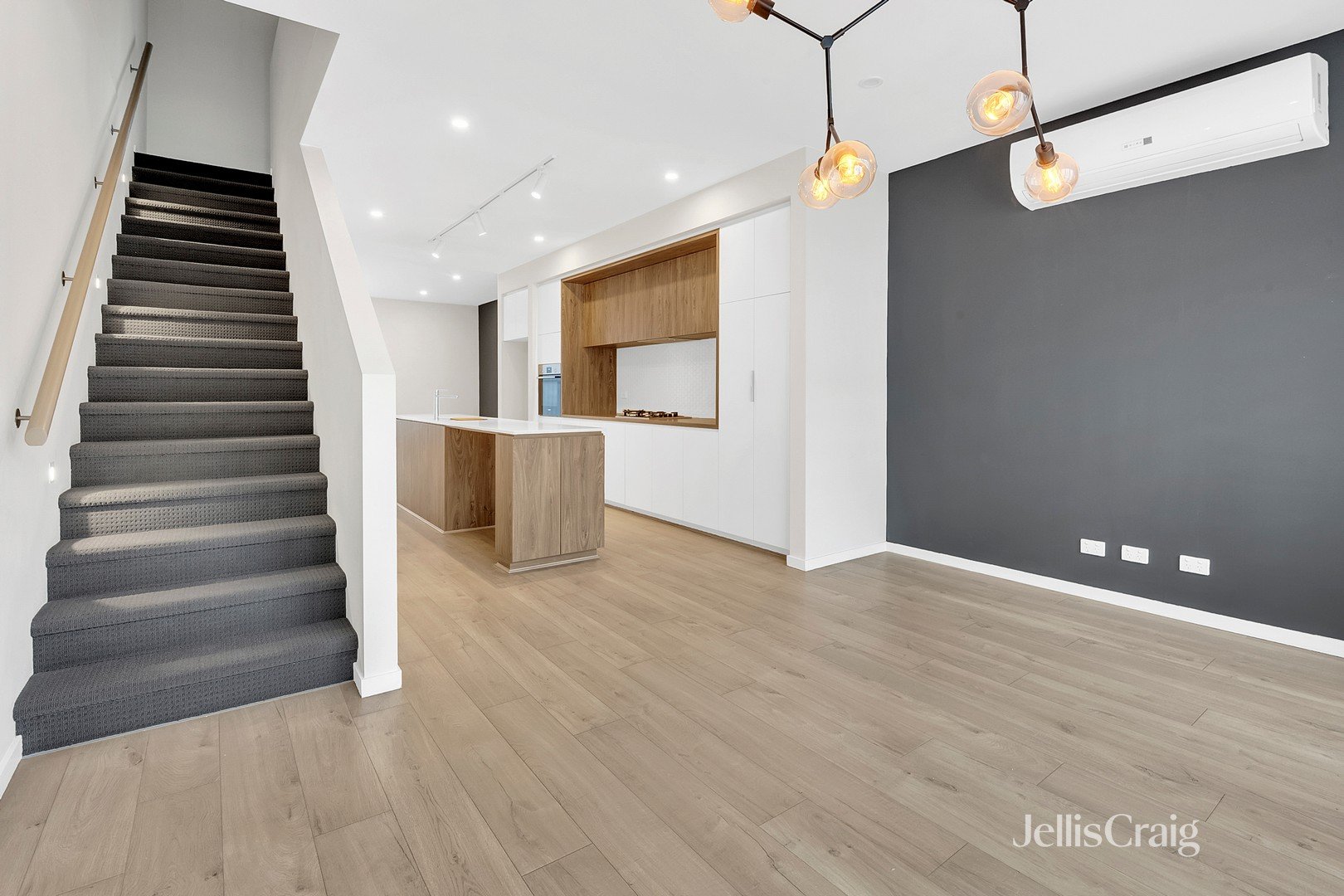 3 Seymour Lane, Williamstown image 4