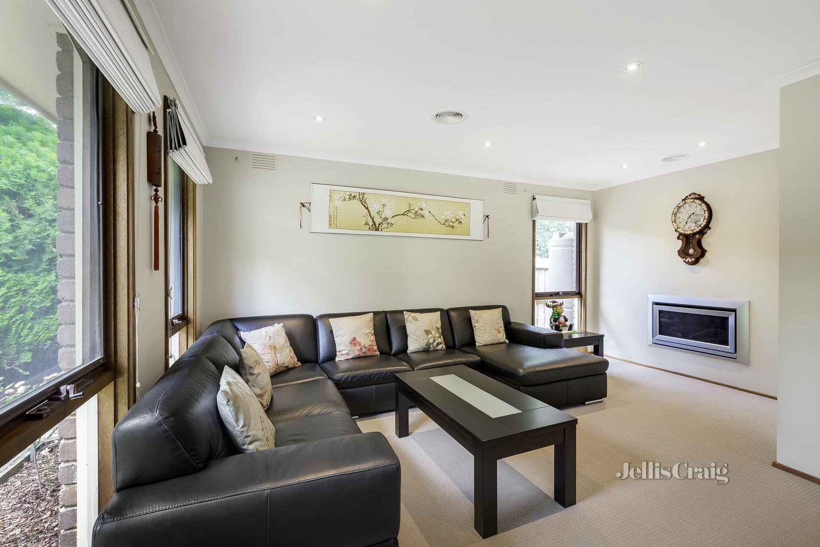 3 Shady Grove, Rowville image 2