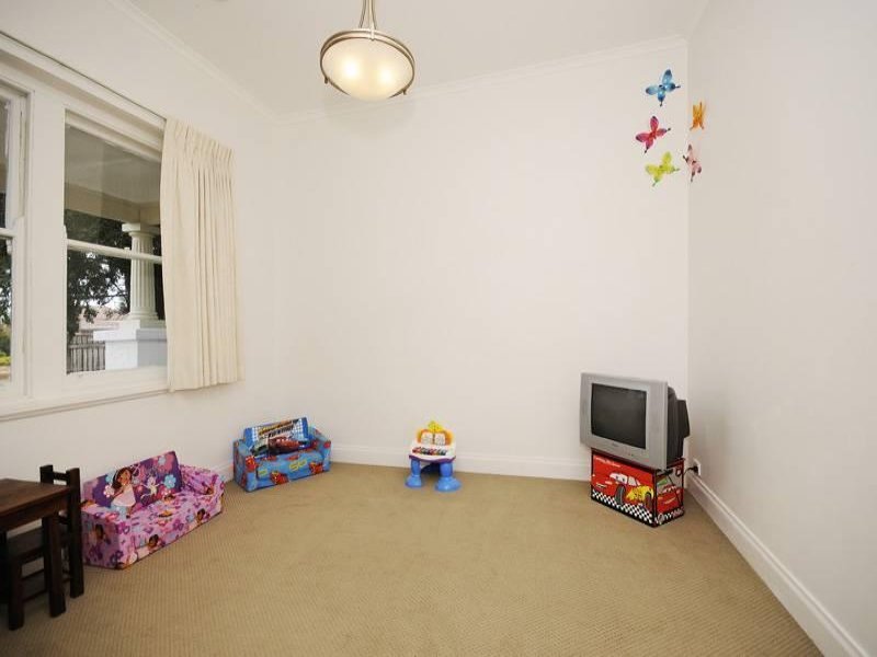 3 Shannon Avenue, Hamlyn Heights image 9