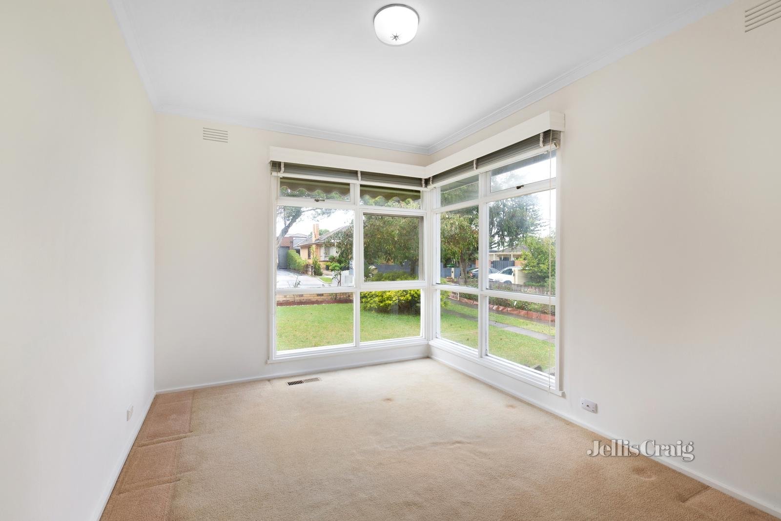 3 Sheffield Street, Bentleigh East image 6