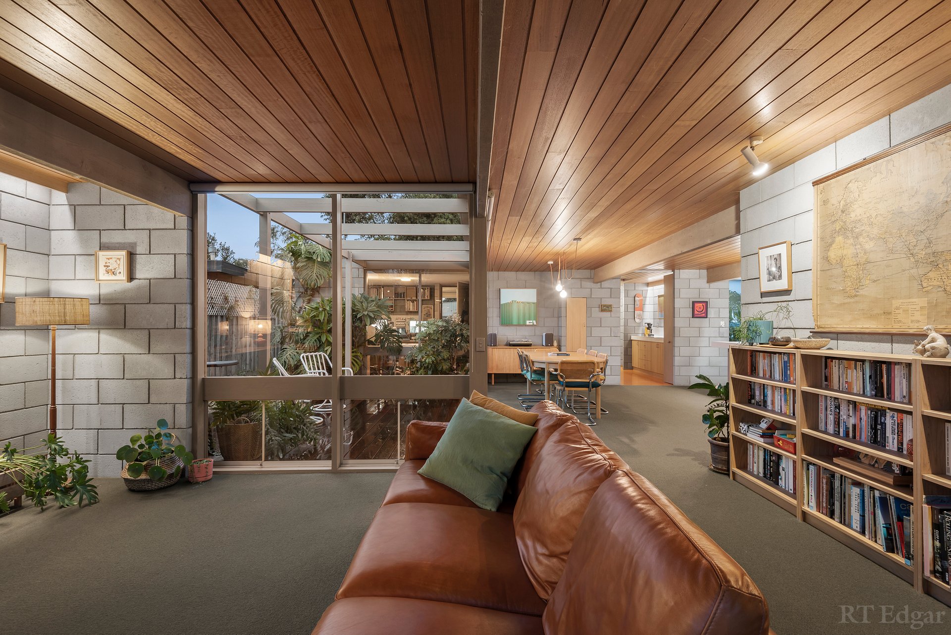 Property Gallery Thumbnail 3