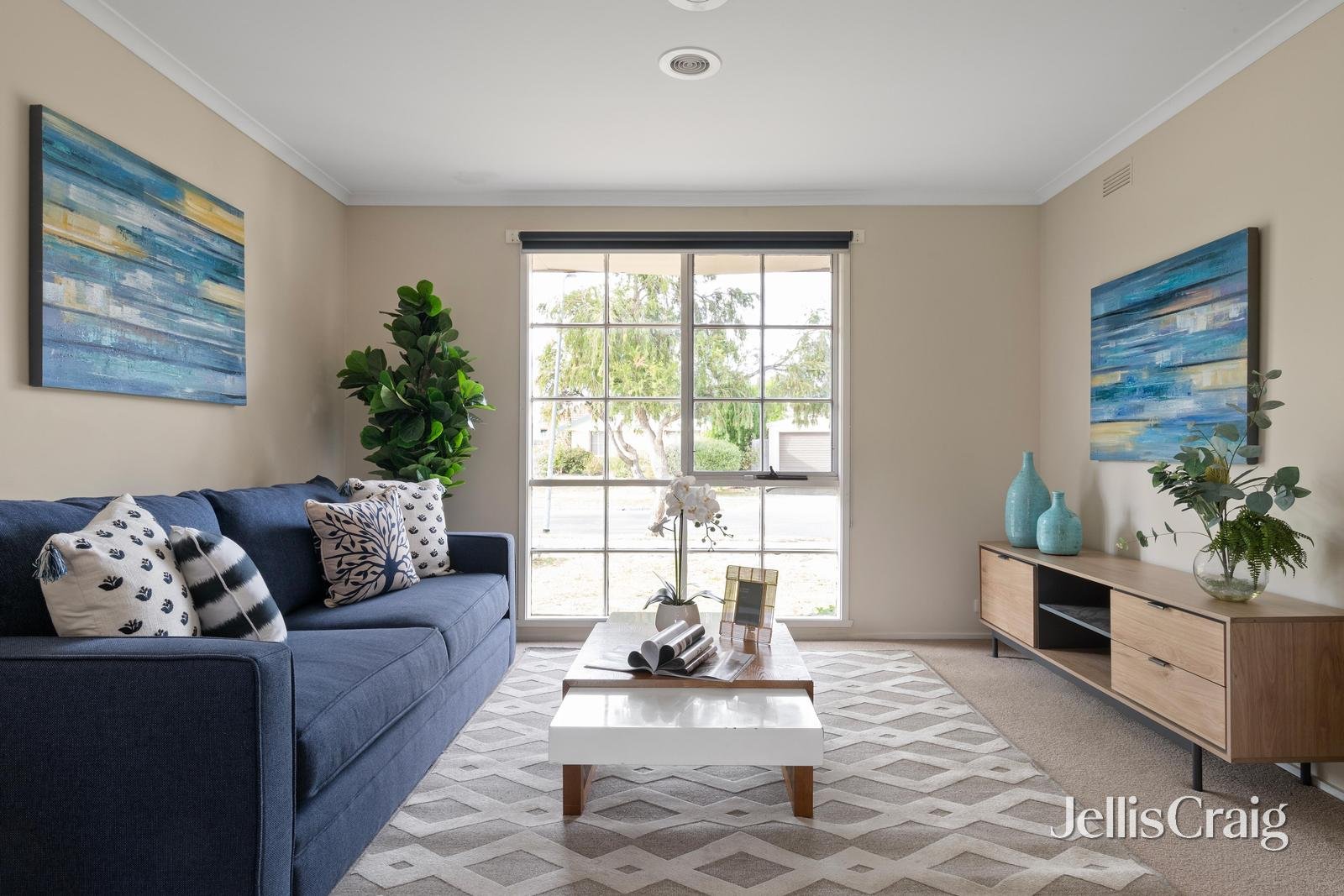 3 Sheraton Crescent, Ferntree&nbsp;Gully image 2