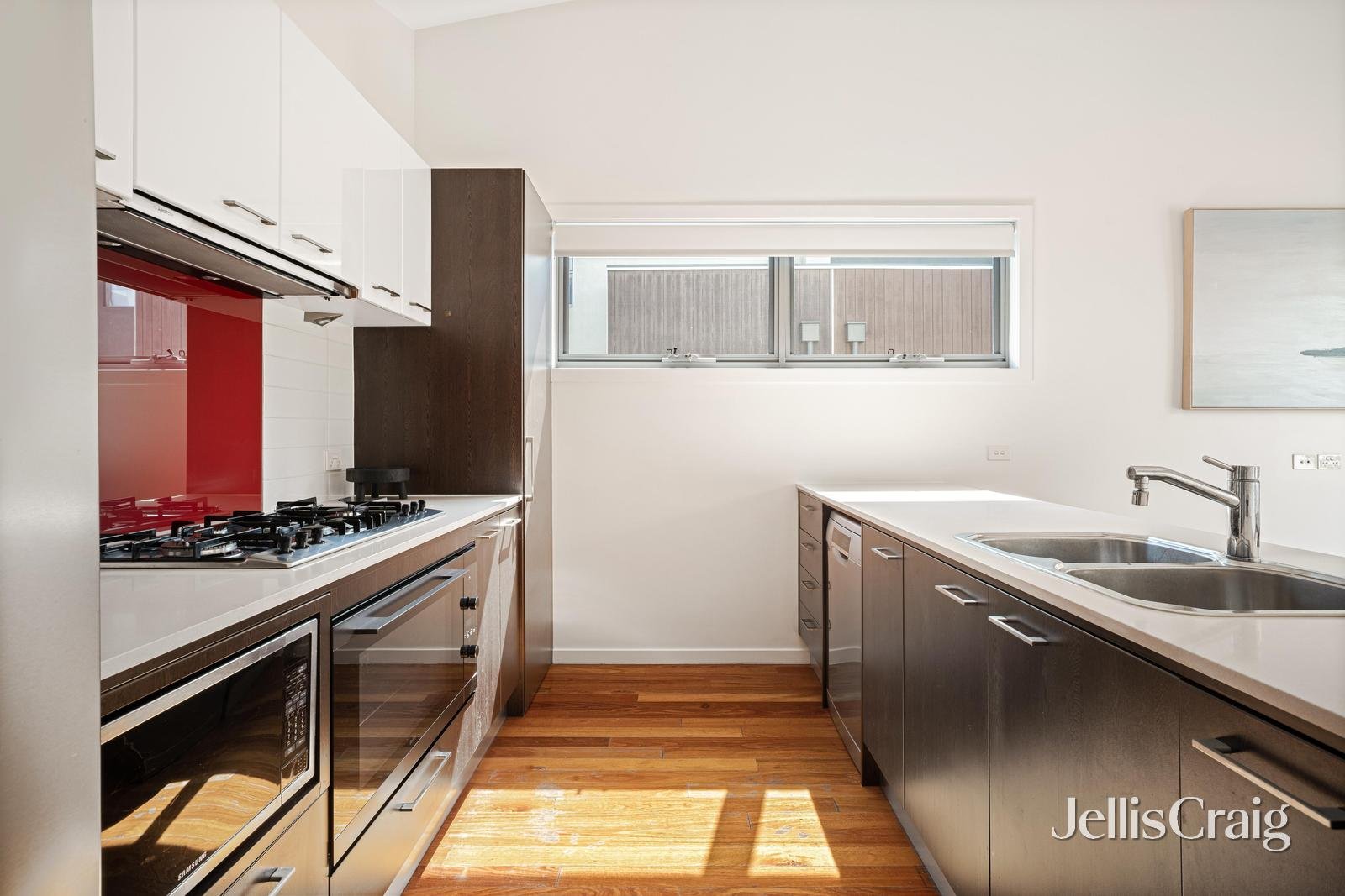 3 Silverbanks Grove, Mentone image 5