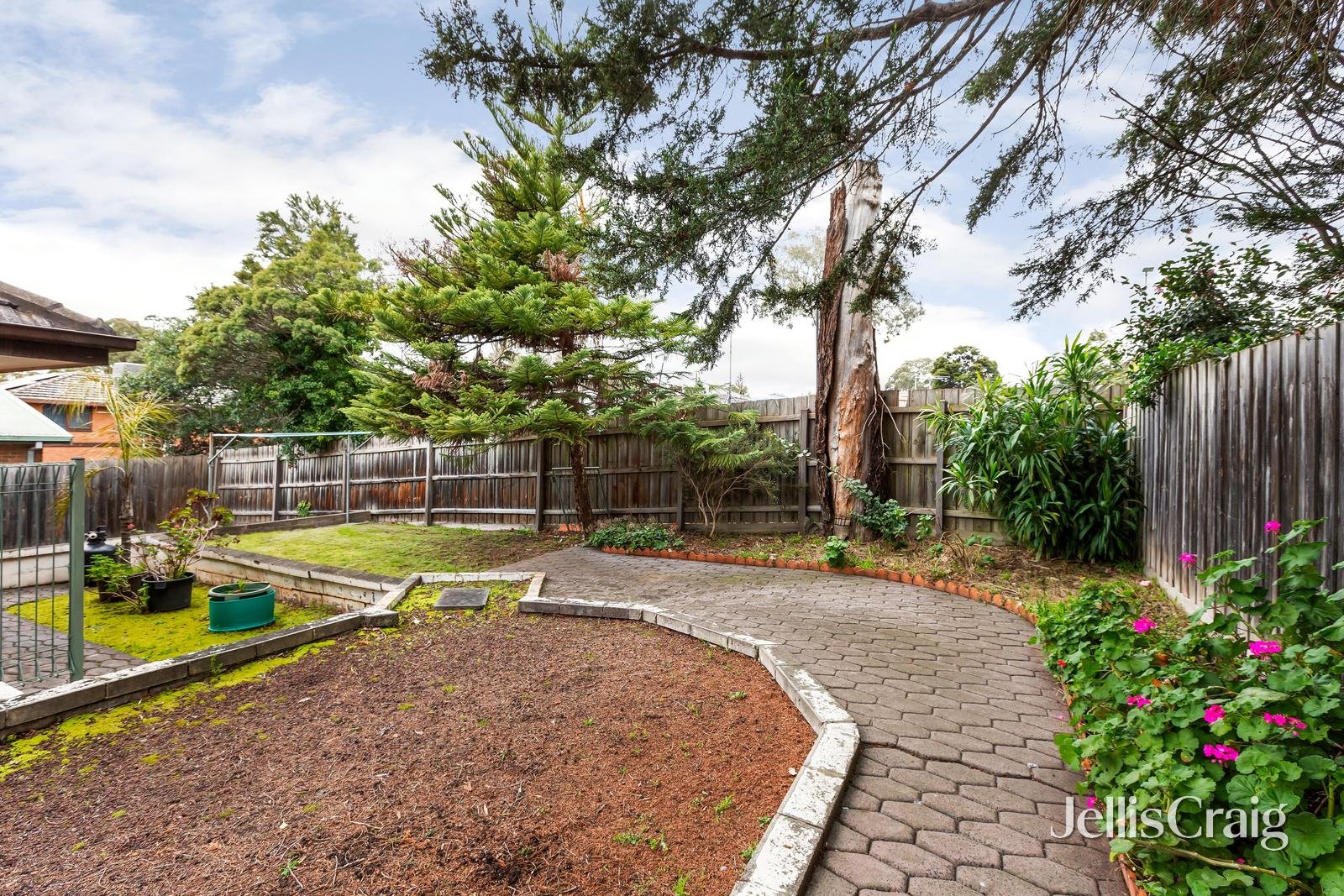3 Simmons Court, Greensborough image 14