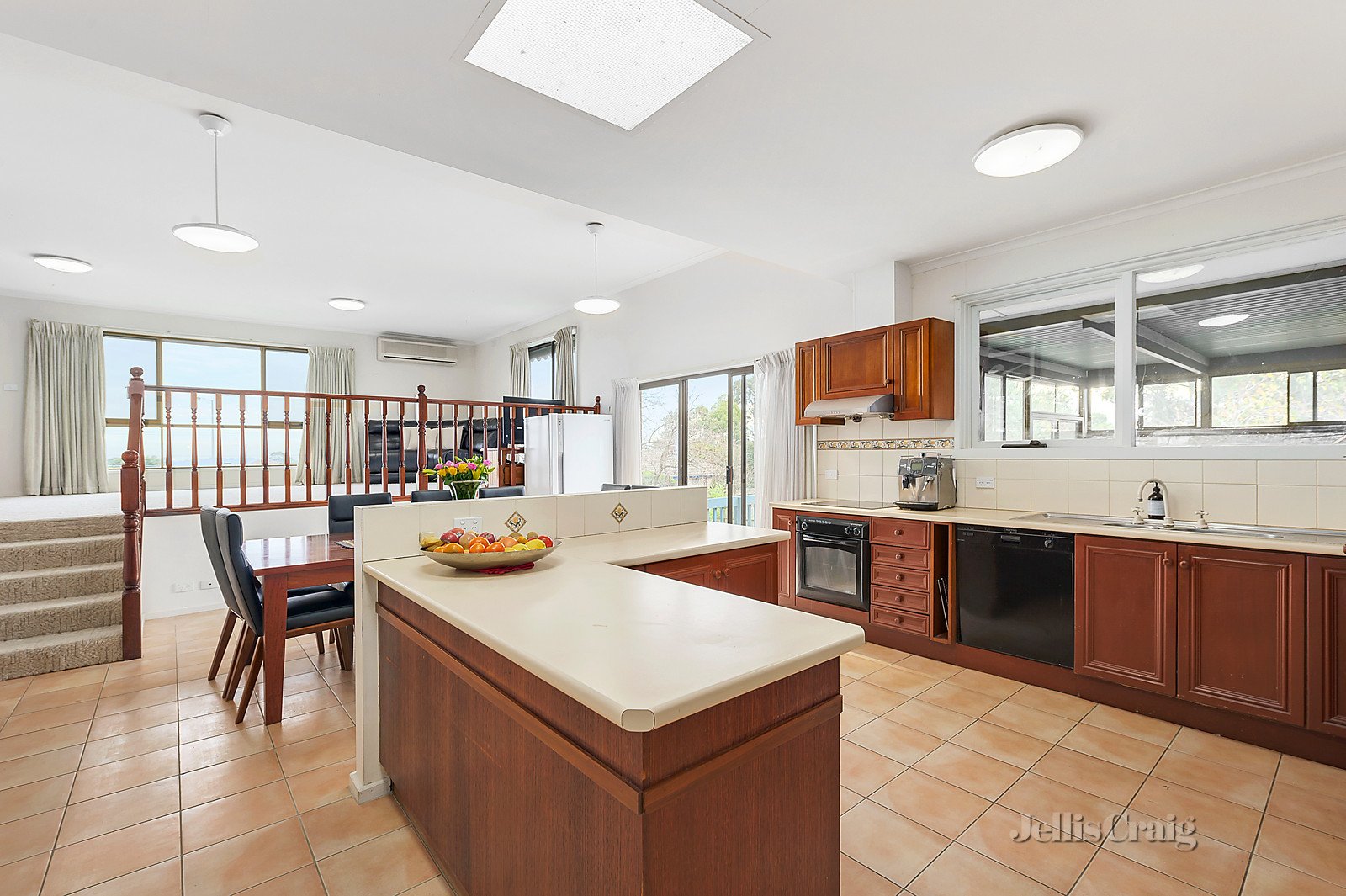 3 Soderlund Drive, Doncaster image 4