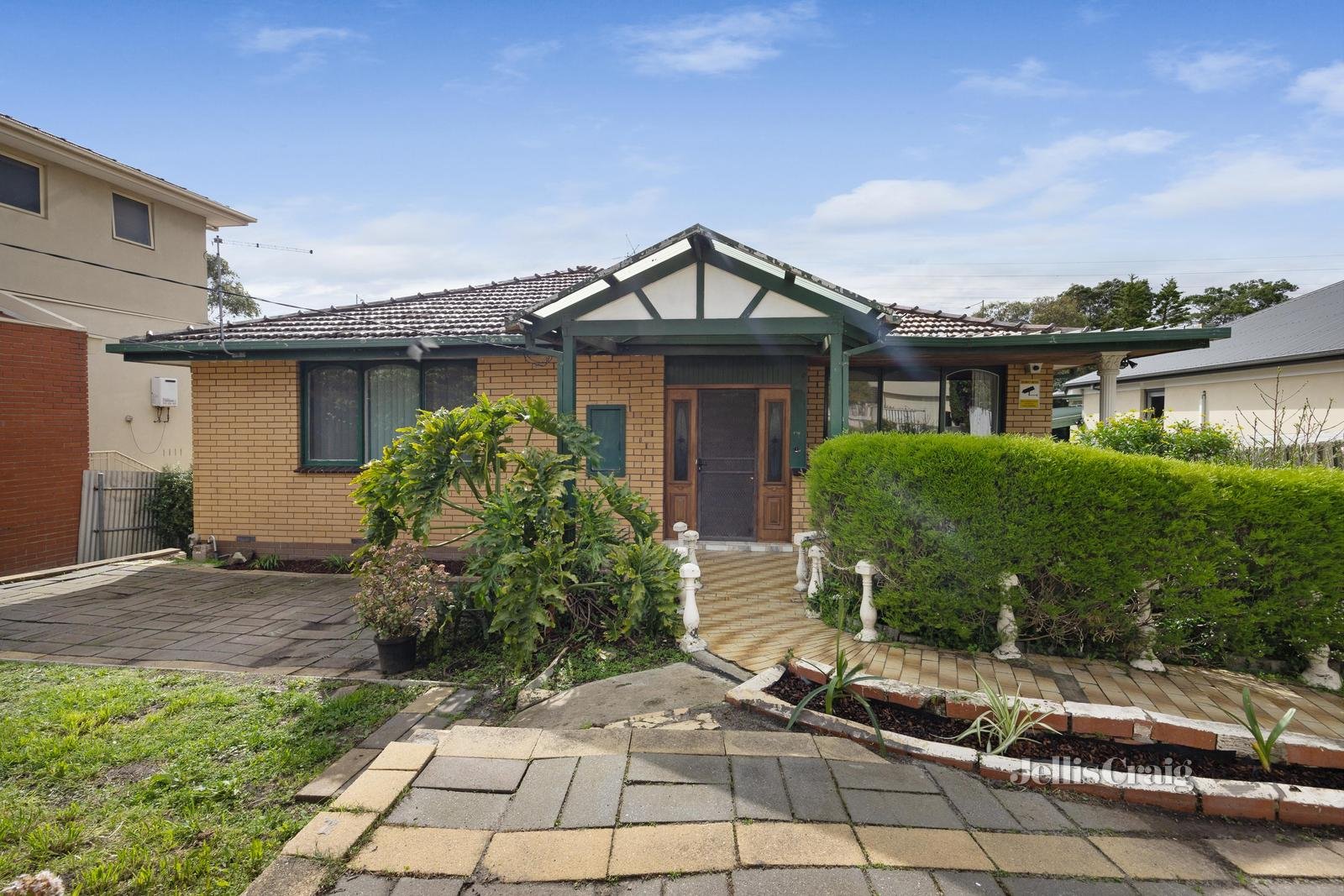 3 Solomon Street, Mount Waverley image 1