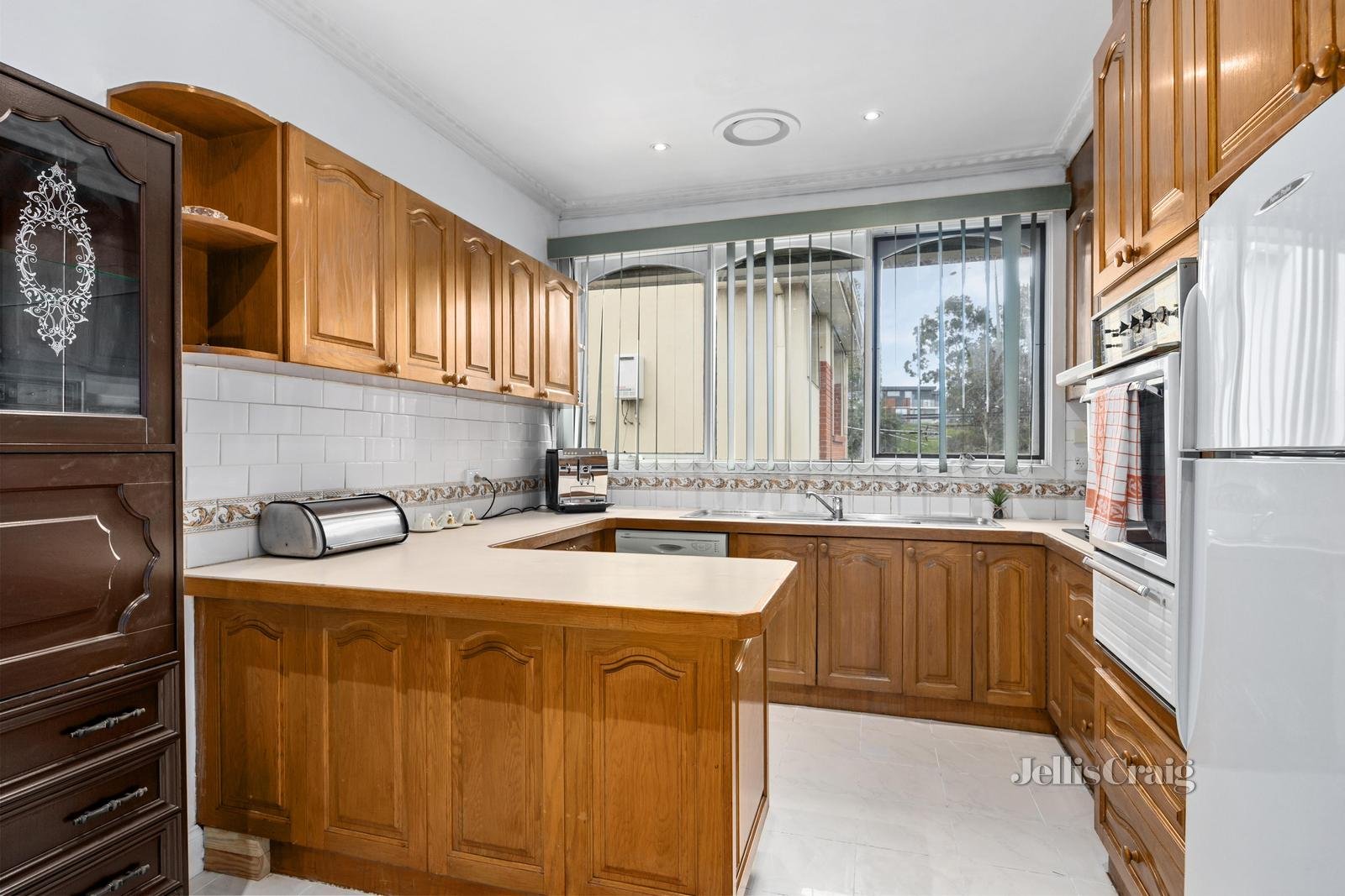 3 Solomon Street, Mount Waverley image 5