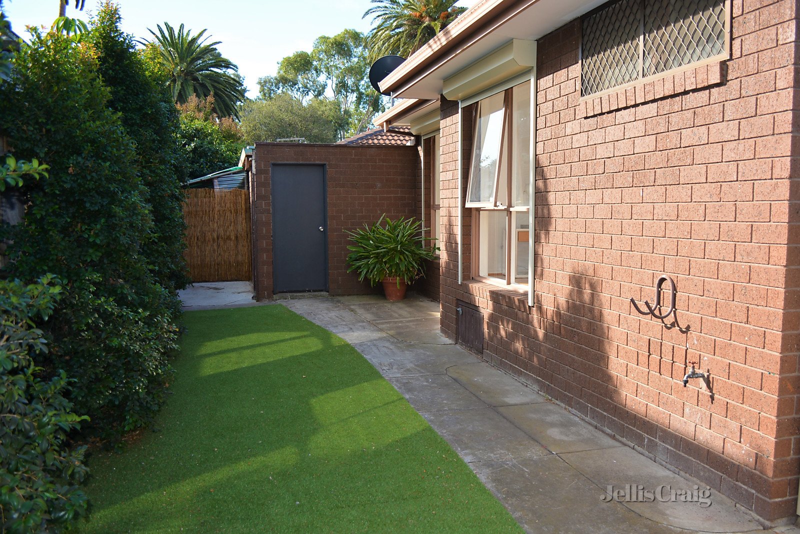 3 Sparkford Street, Ivanhoe image 7