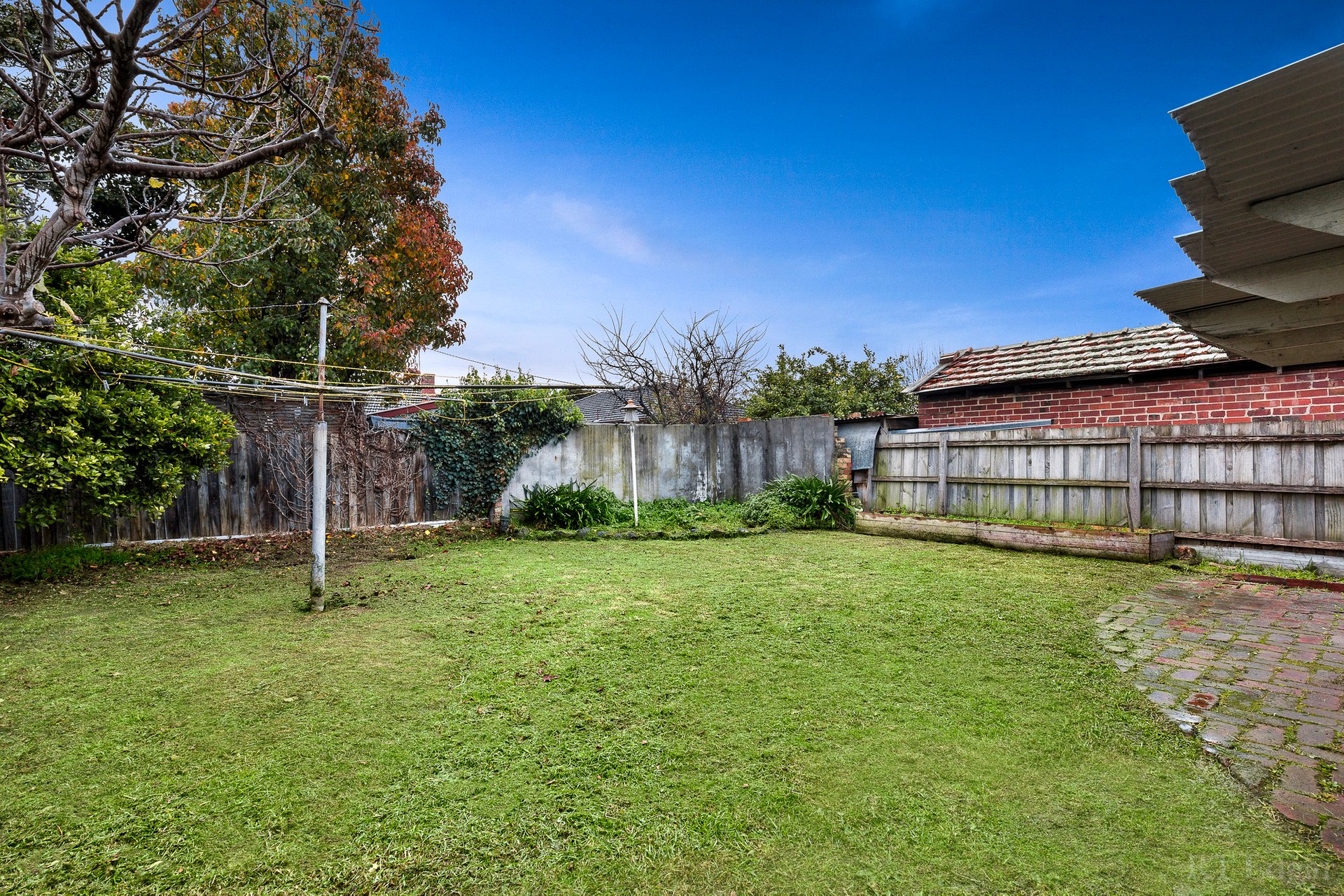 Property Gallery Thumbnail 7