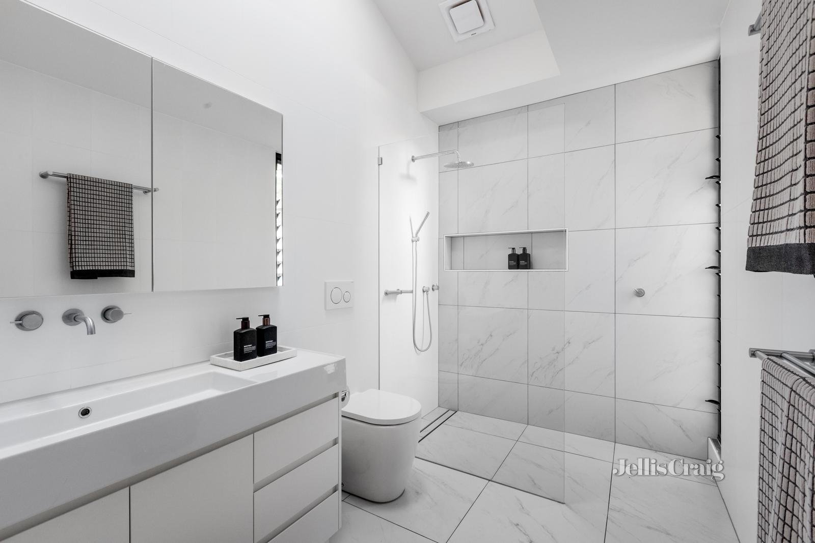 3 St James Road, Armadale image 5