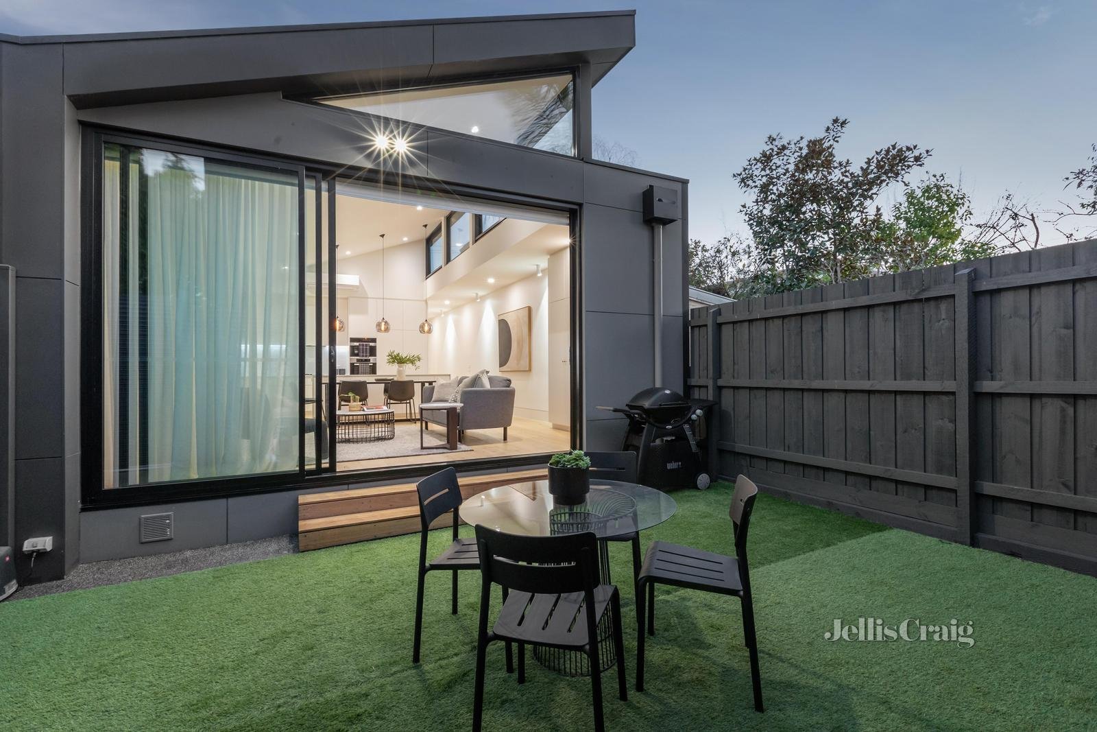 3 St James Road, Armadale image 8