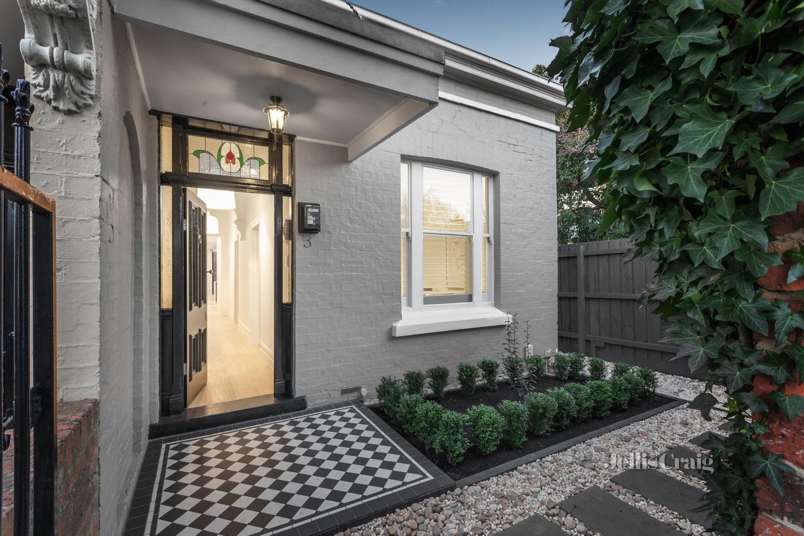 3 St James Road, Armadale image 9