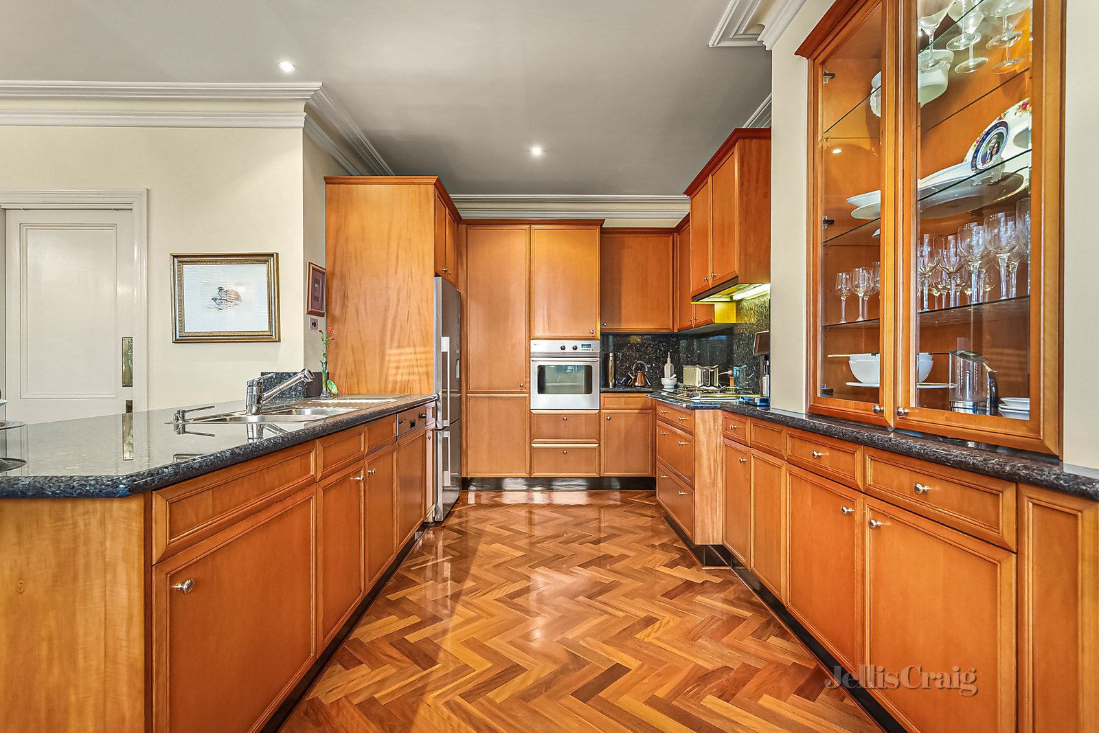 3 St Leonards Road, Ascot Vale image 4