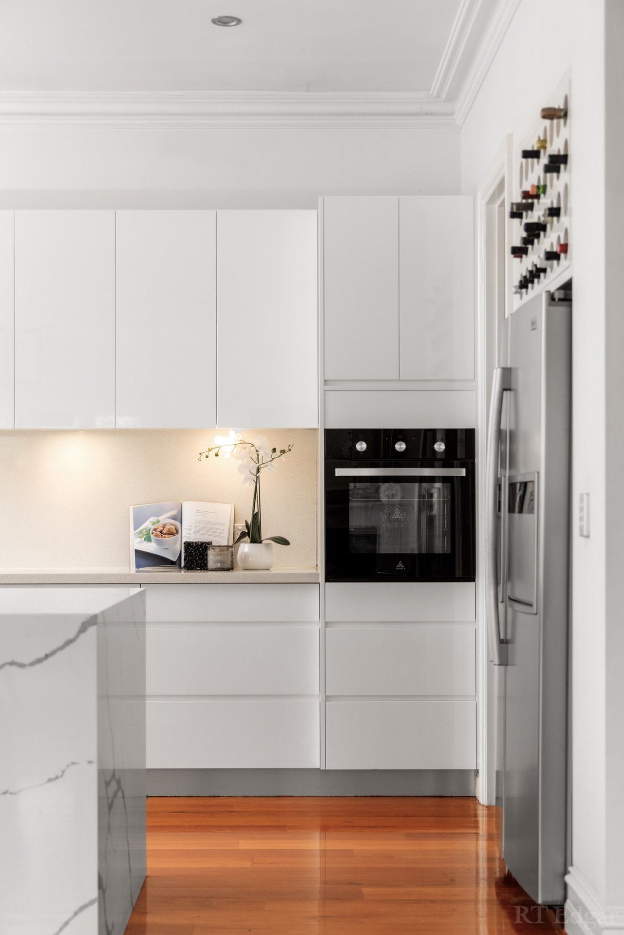 Property Gallery Thumbnail 9