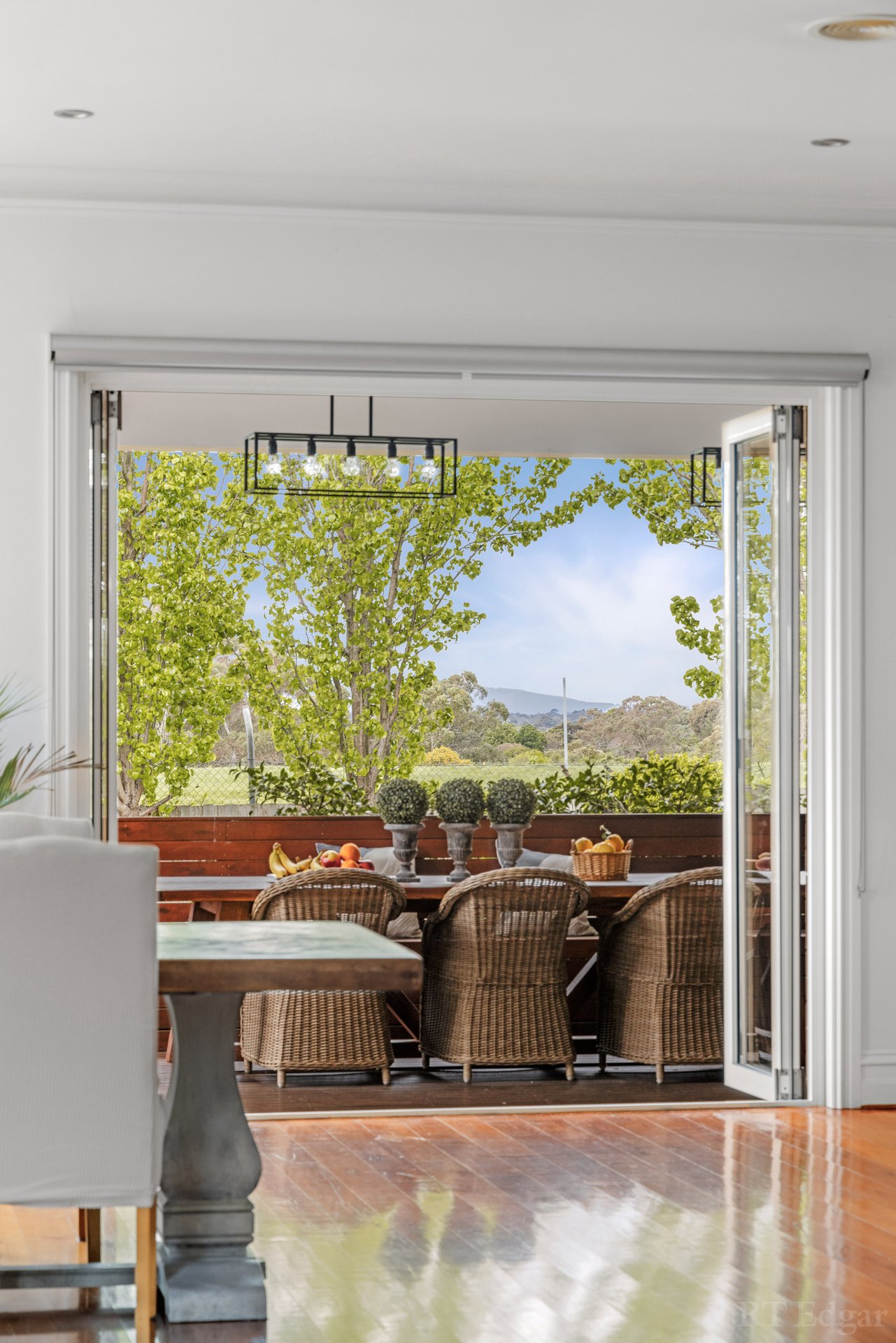 Property Gallery Thumbnail 14