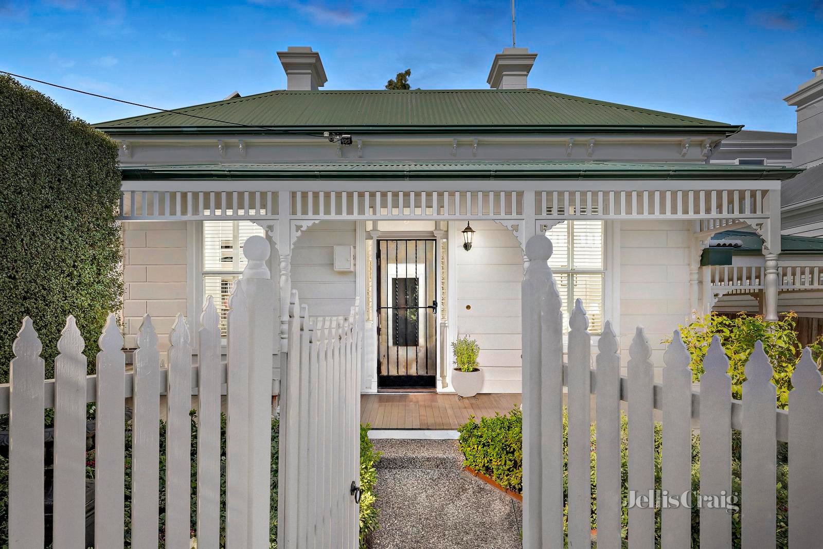 3 Station Street, Hawthorn East image 1