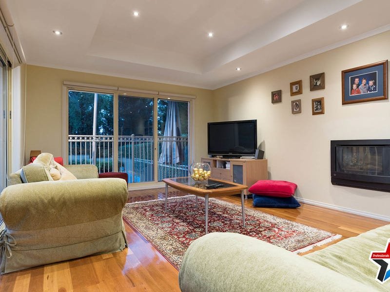 3 Stratheden Place, Mooroolbark image 8