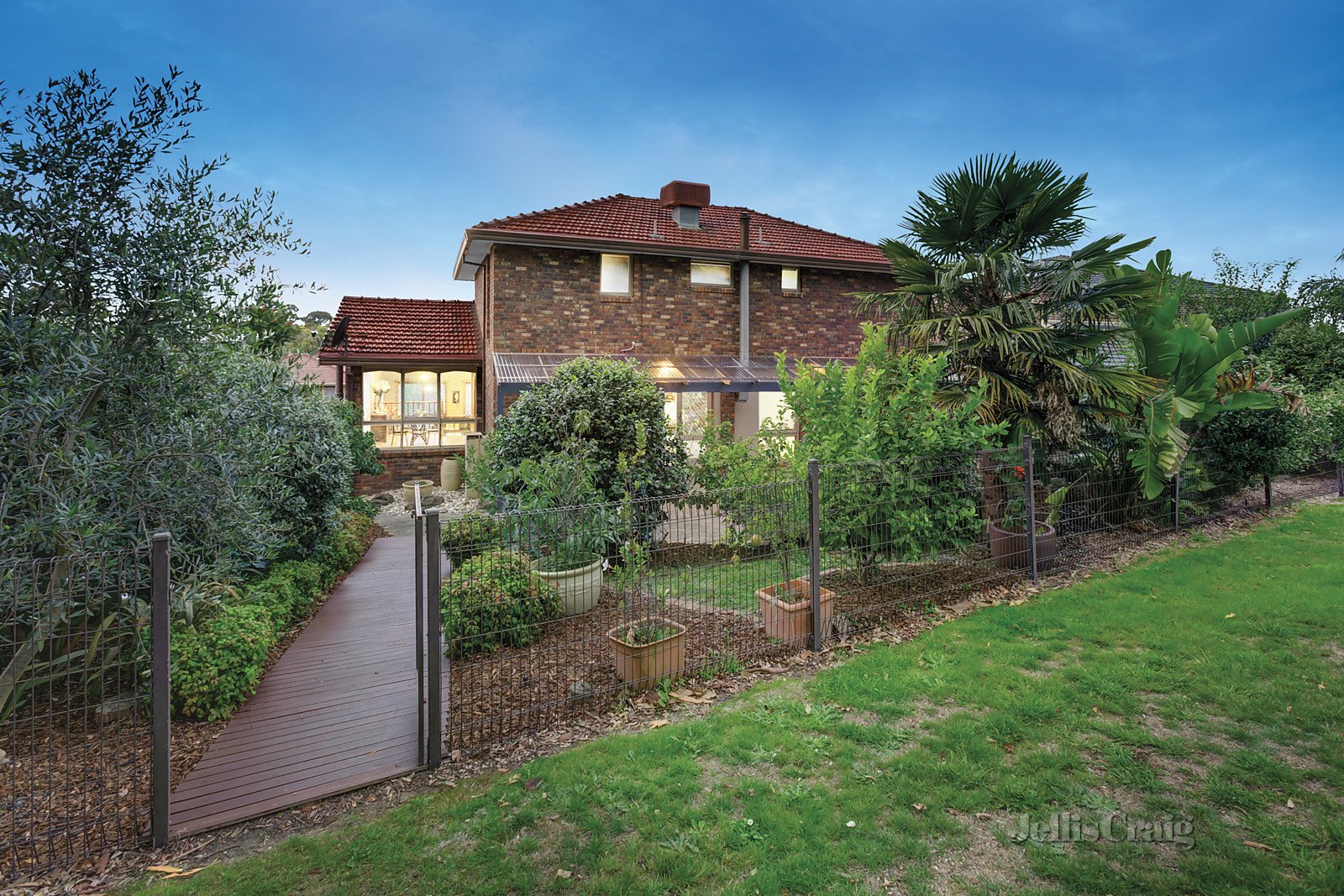 3 Streeton Lane, Doncaster East image 11