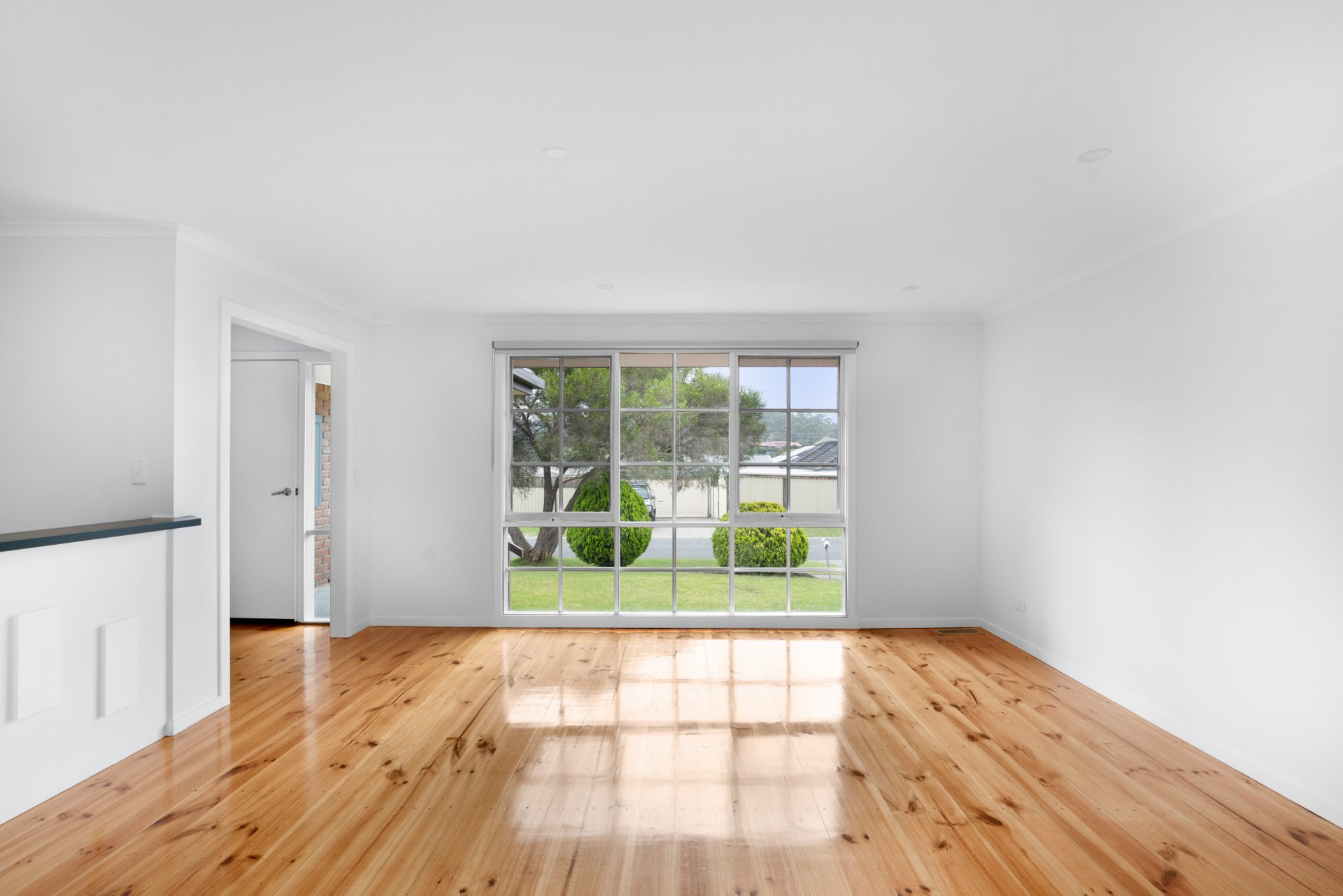 Property Gallery Thumbnail 2