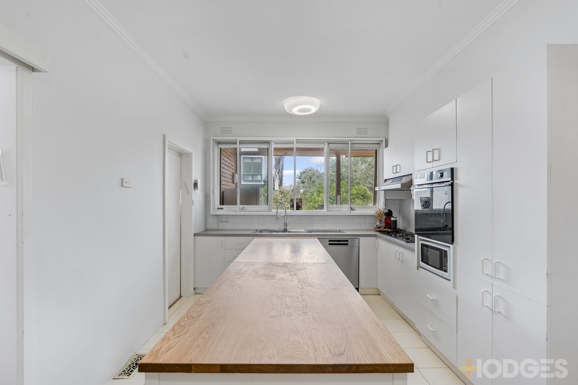 3 Sunhill Court St Kilda East