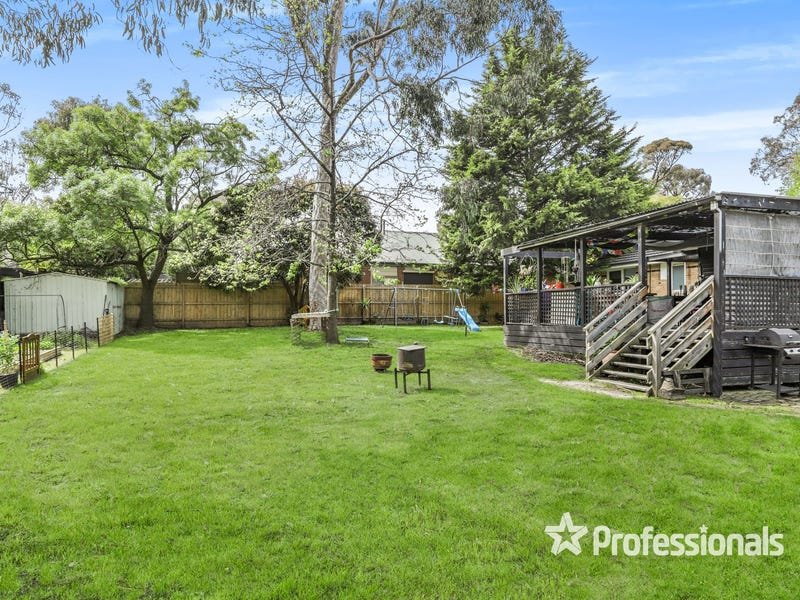 3 Susans Court, Croydon North image 11