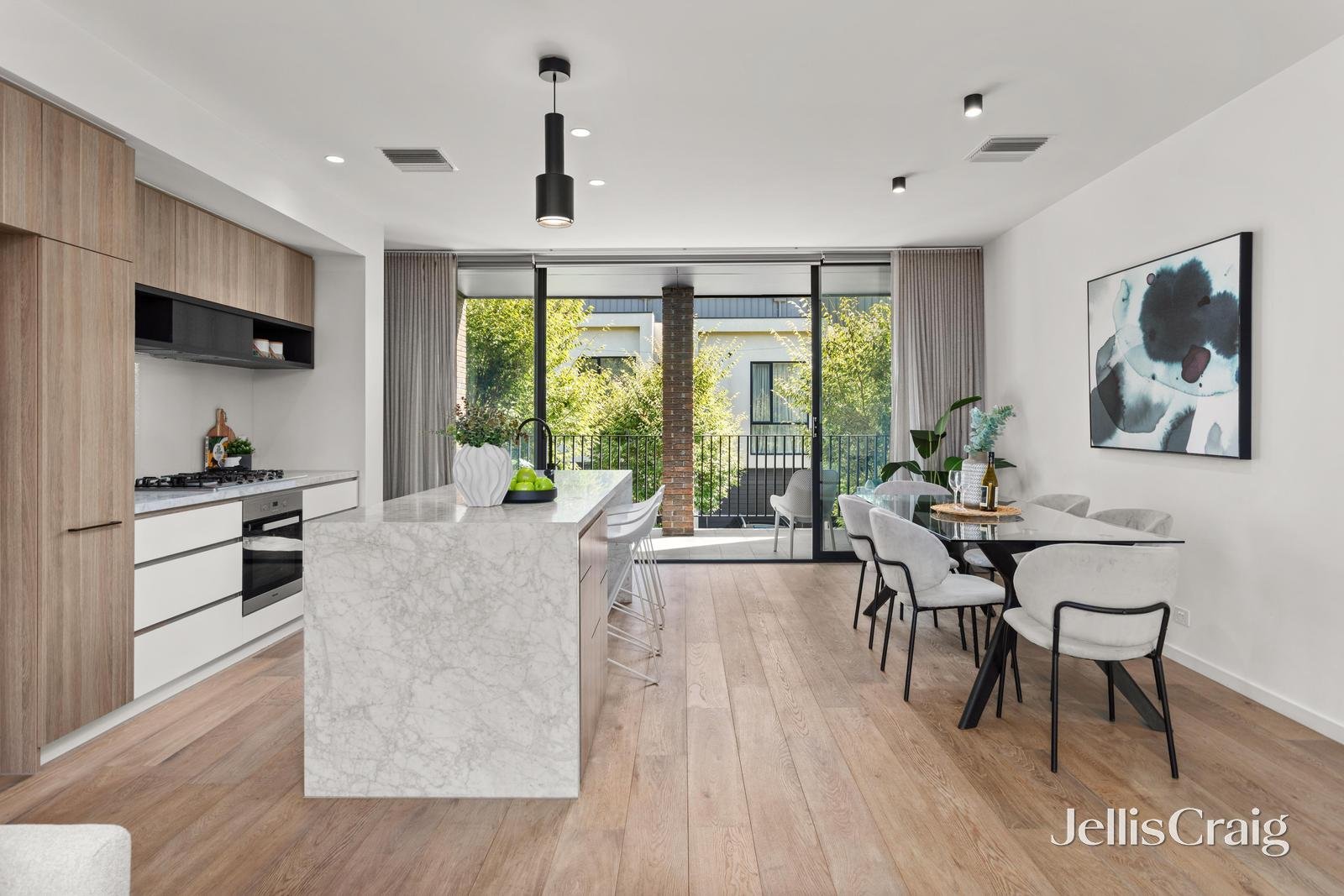 3 Sweetbox Walk, Malvern East image 4