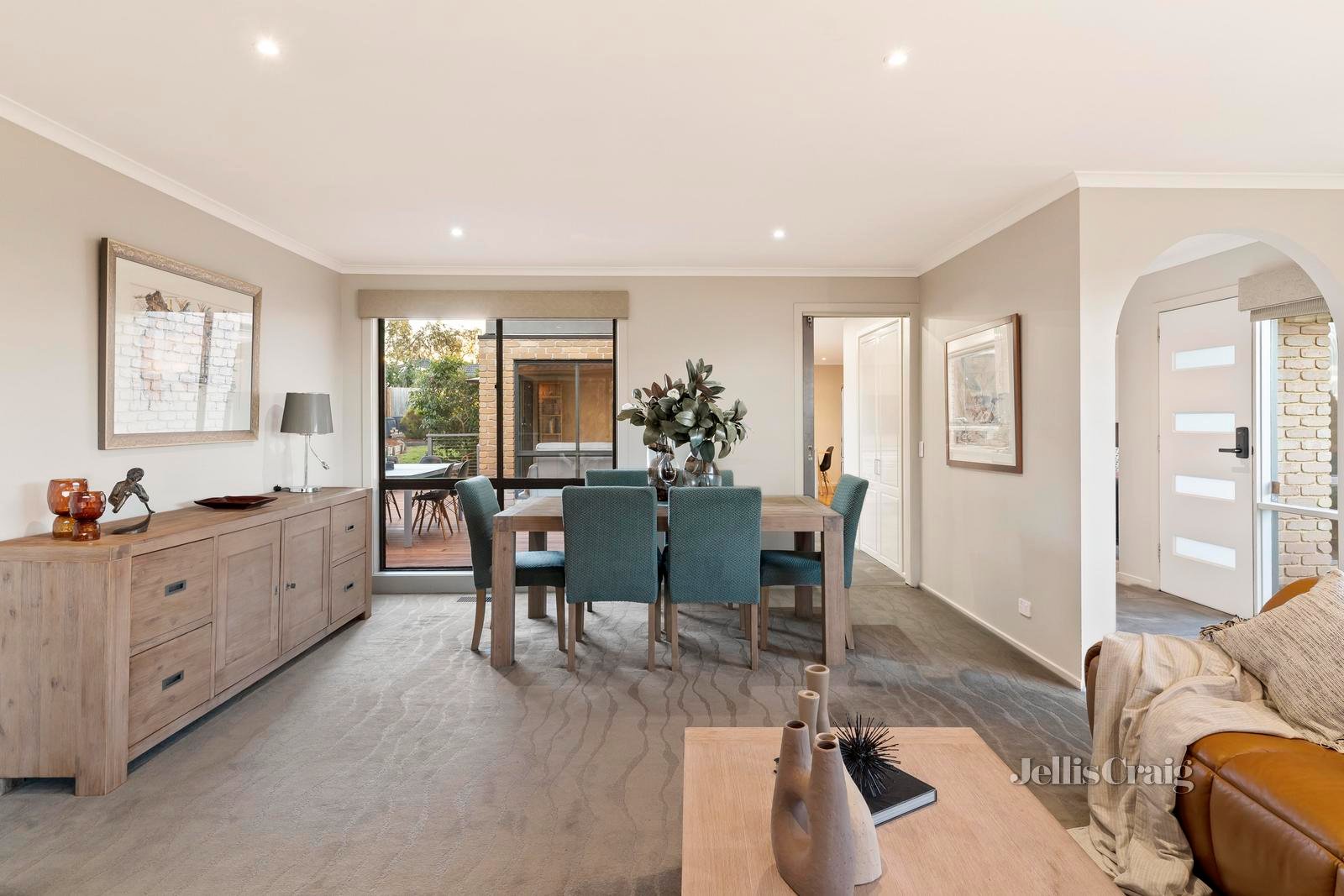 3 Tanbridge Way, Warranwood image 5