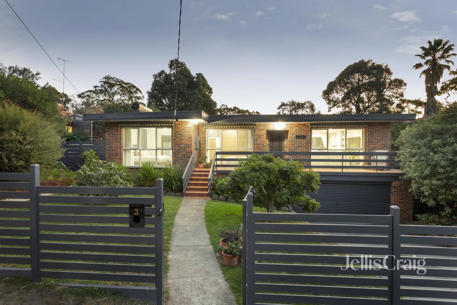 3 Terrara Court, Montmorency image 2