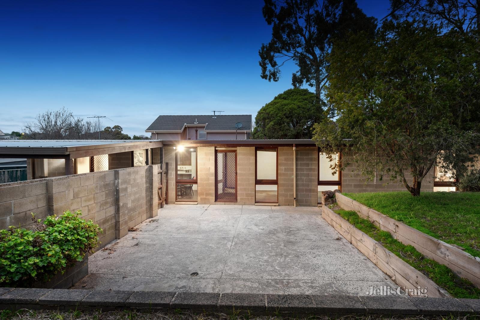 3 Thomas Street, Doncaster East image 9
