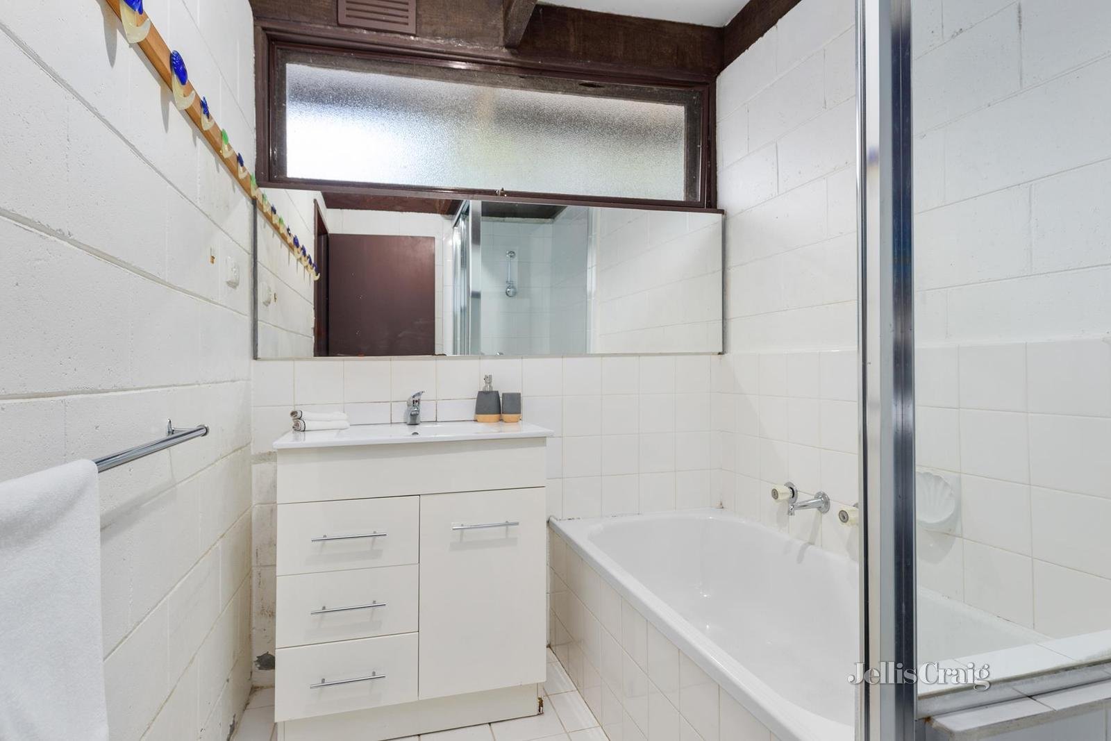 3 Thomas Street, Doncaster East image 8