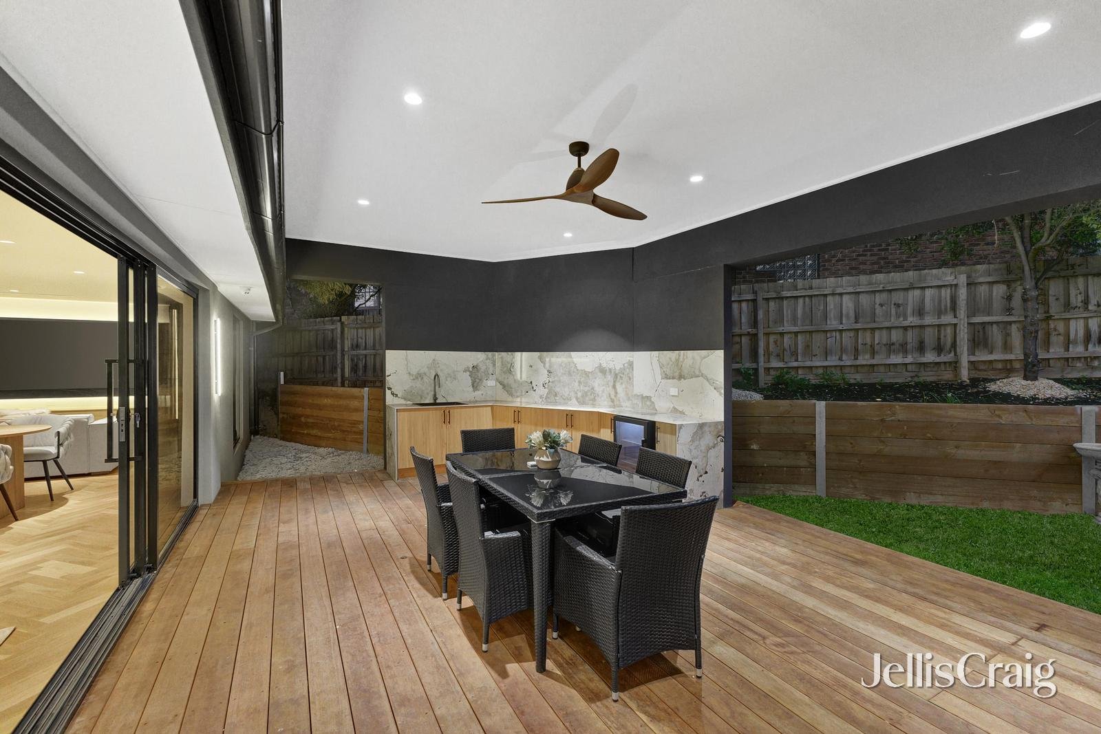 3 Tidcombe Crescent, Doncaster East image 13