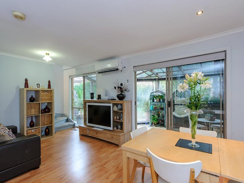 3 Timor Close, Burwood image 2