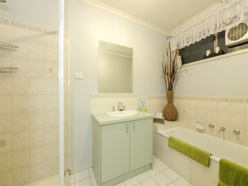 3 Timor Close, Burwood image 5