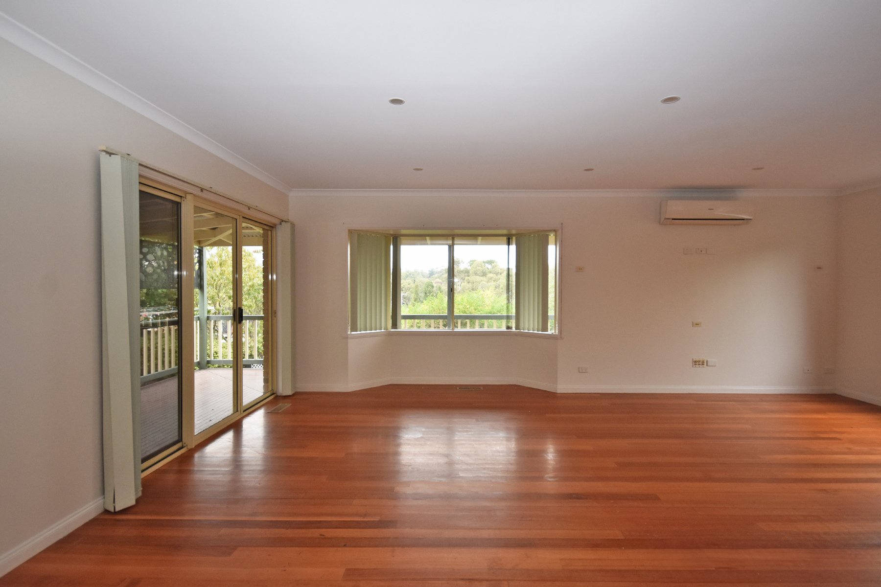 3 Tony Place, Mooroolbark image 4