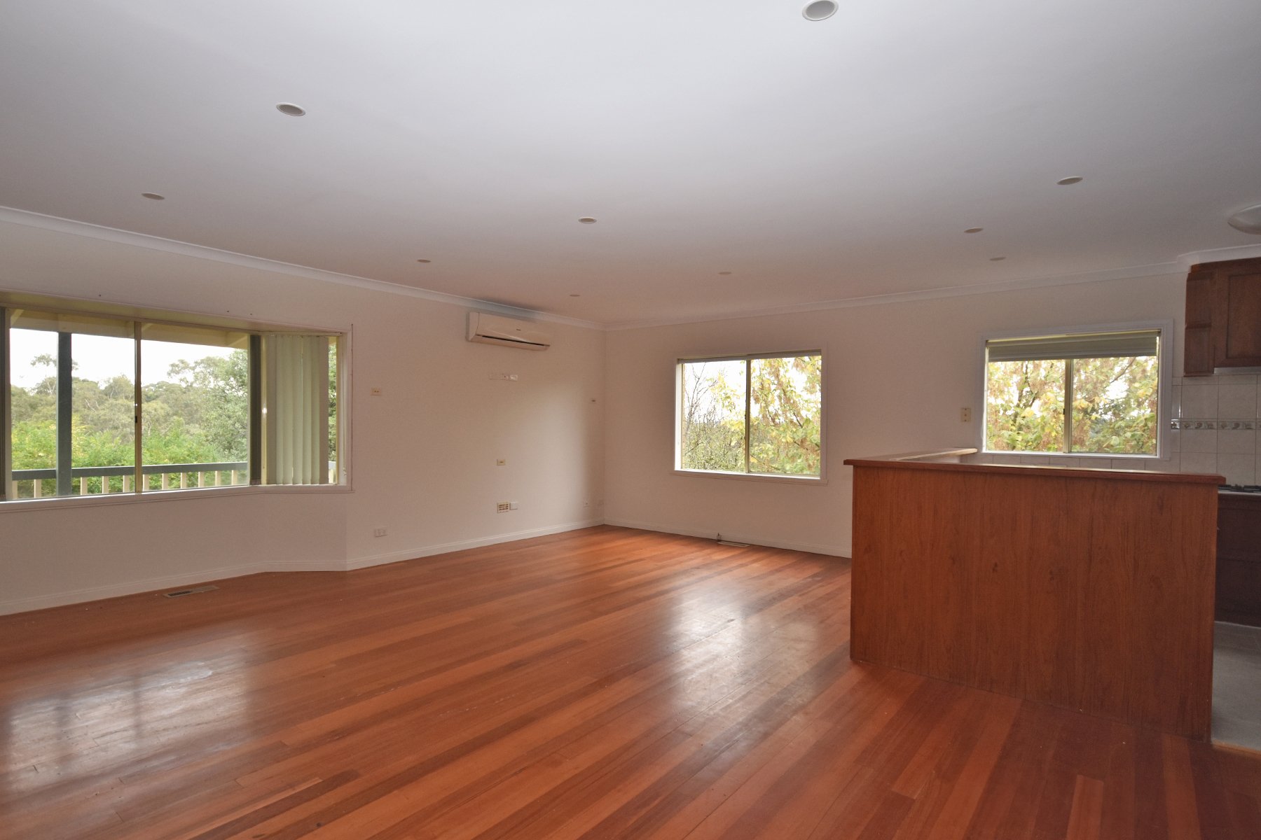 3 Tony Place, Mooroolbark image 3
