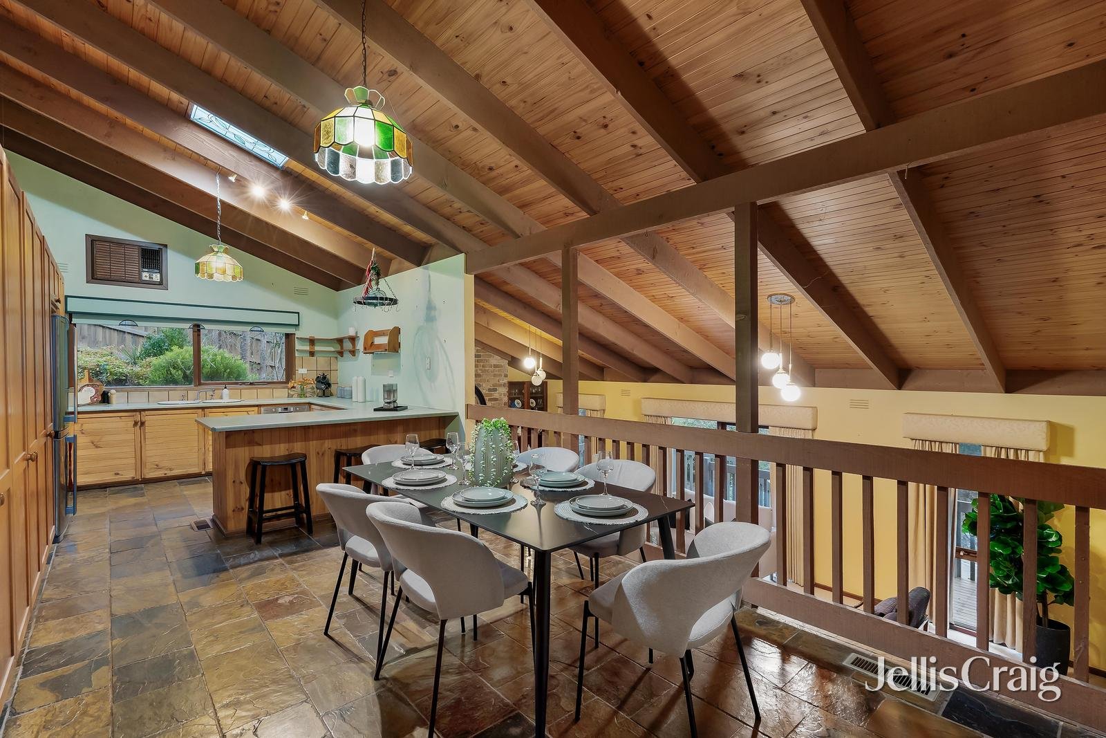 3 Tracey Place, Greensborough image 3