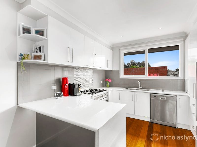 Property Gallery Thumbnail 2