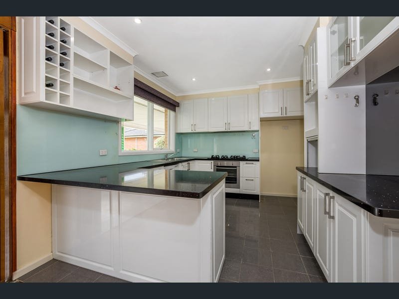 3 Troy Court, Forest&nbsp;Hill image 3