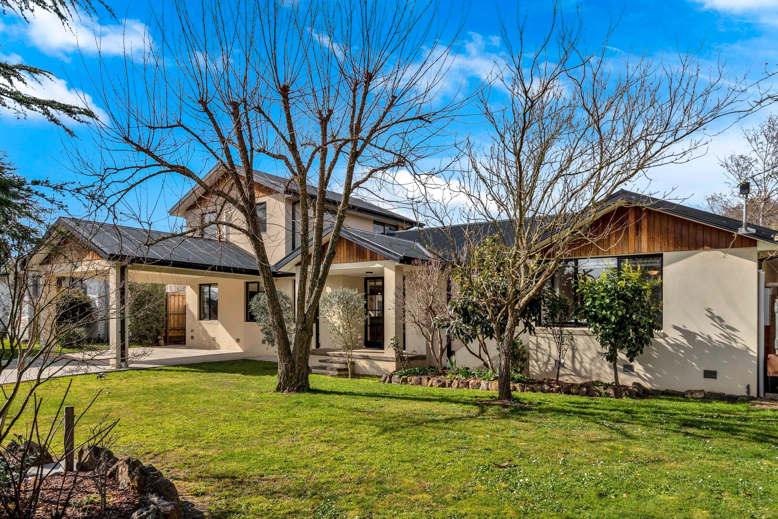Property Gallery Thumbnail 2