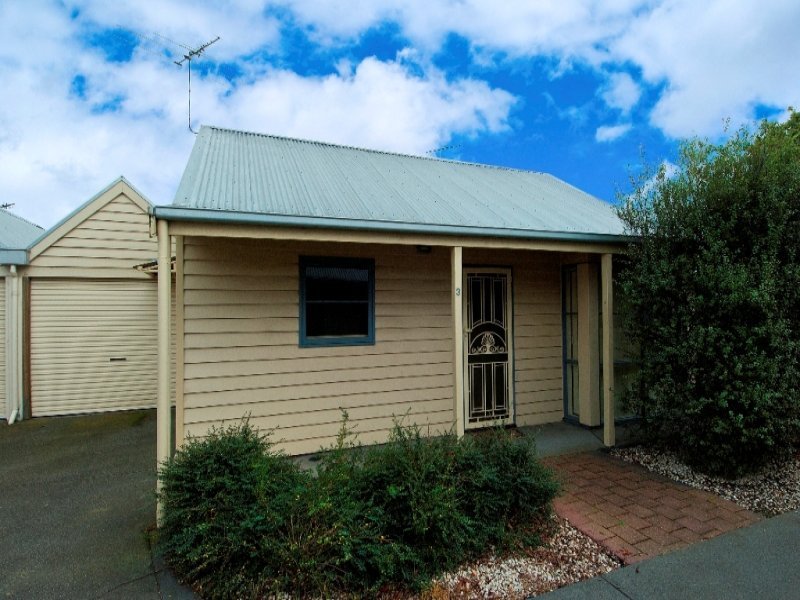 3 Turner Place, South Geelong image 1