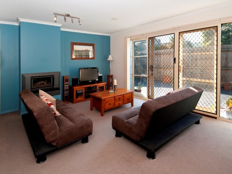 3 Turner Place, South Geelong image 3