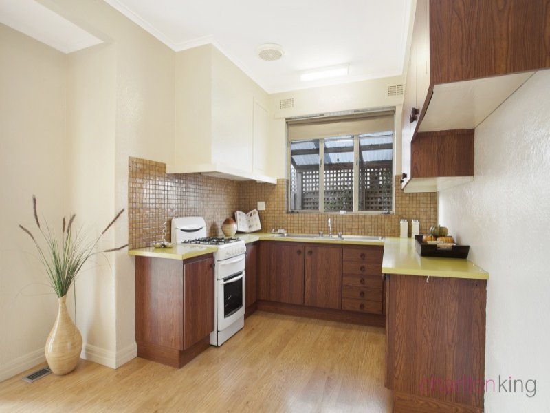 3 Tuxen Court BRIGHTON EAST