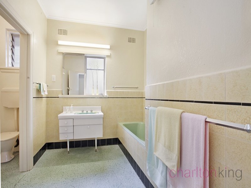 3 Tuxen Court BRIGHTON EAST