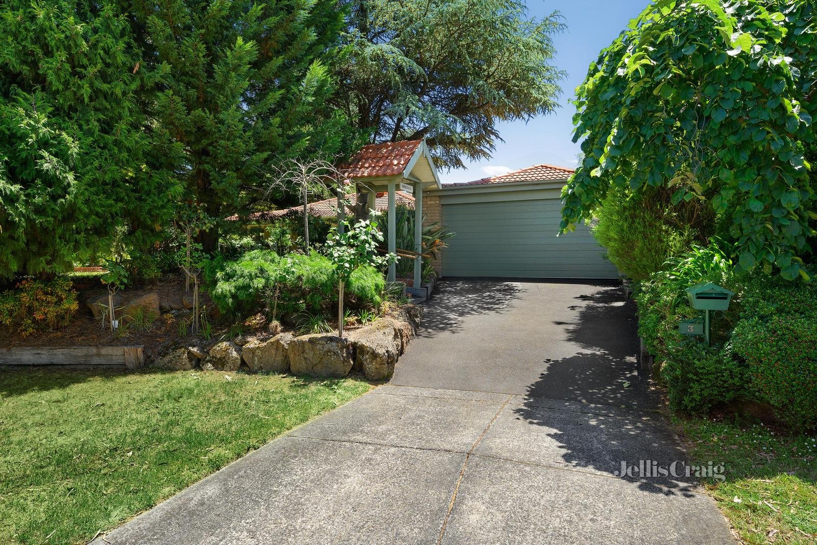 3 Upton Court, Ringwood image 6