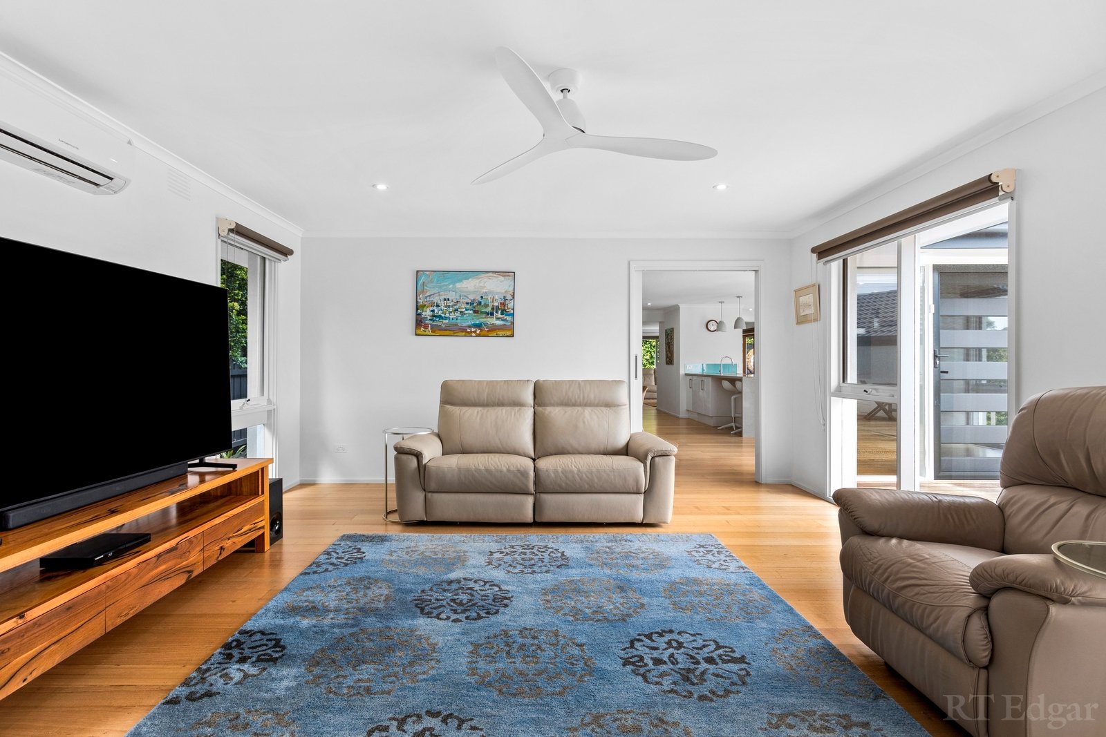 Property Gallery Thumbnail 6